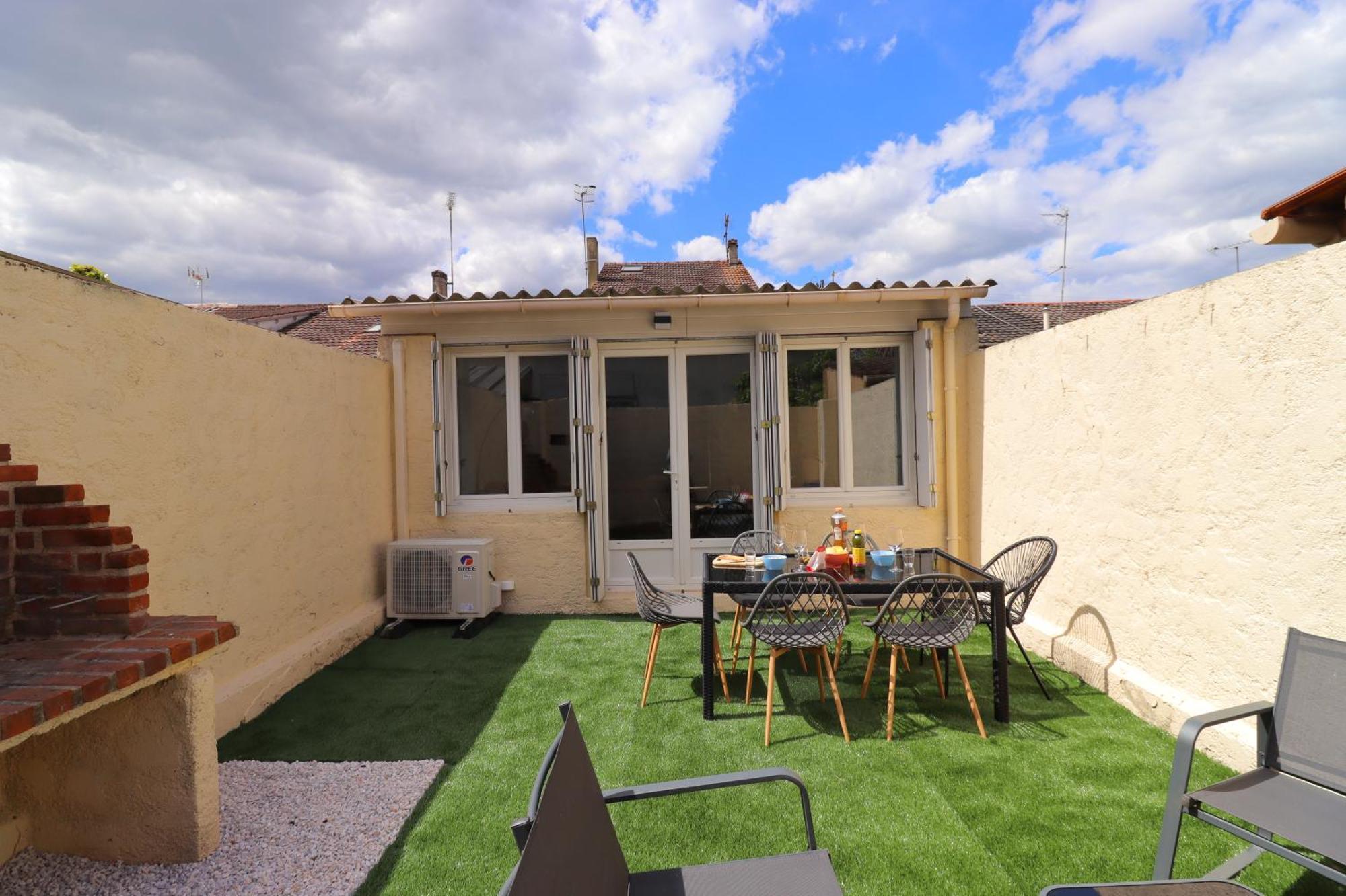 Le Patio - Spacieux T3 Avec Climatisation Et Jardin Privatif Bergerac Bagian luar foto
